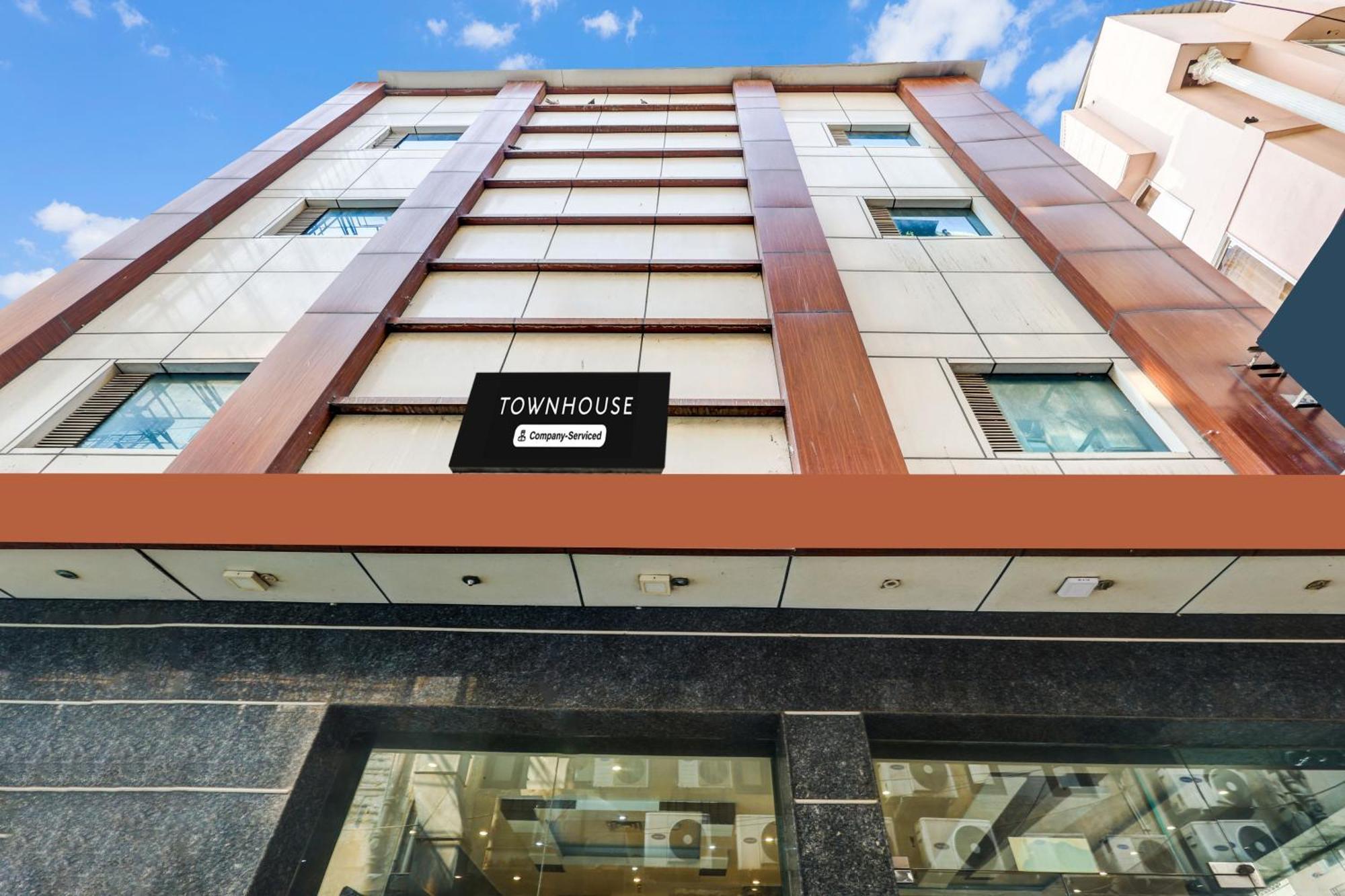 Super Townhouse Arakashan Road Paharganj Formerly Mohan International New Delhi Extérieur photo